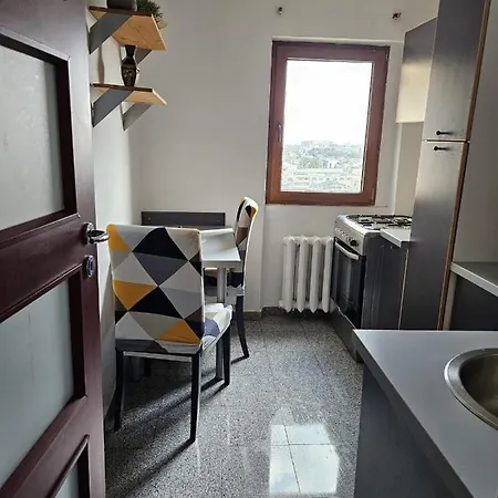 Apartment 2 Bedroom With Amazing View Near Old Town *